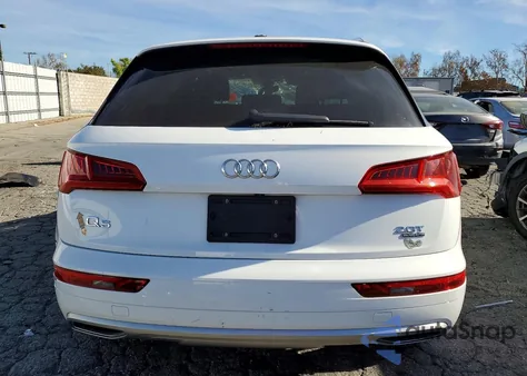 2018 Audi Q5 Premium из США, поврежденный, VIN WA1ANAFY1J2090378